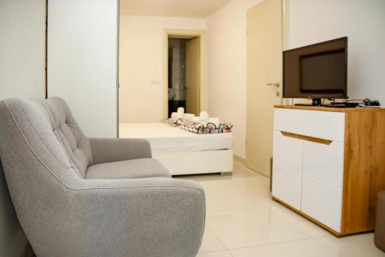 Hôtel Studio Apartman à Split Maison d'hôtes