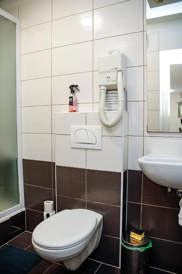 Hôtel Studio Apartman à Split Maison d'hôtes
